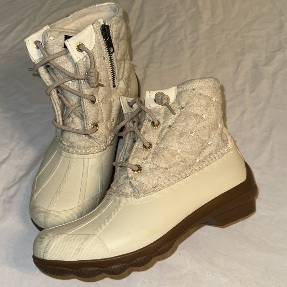 Sperry Duck Boots Winter‎ White Cream 5.5